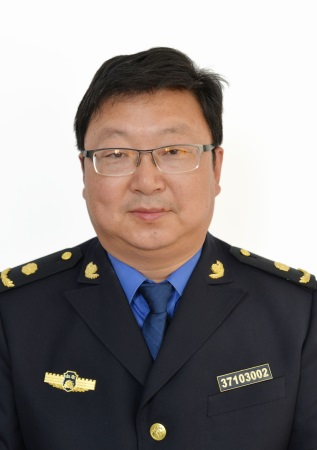<!--信息标题-->