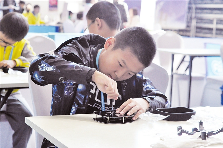 全国教育无人机研学邀请赛开赛