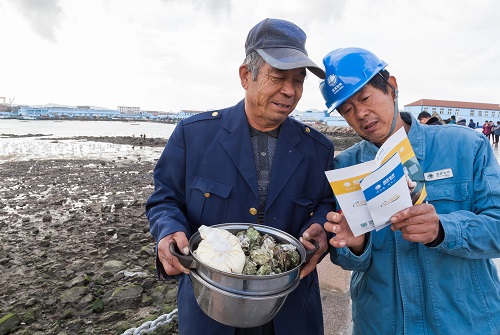 国网荣成市供电公司:天鹅之乡的“电”事情缘3.jpg