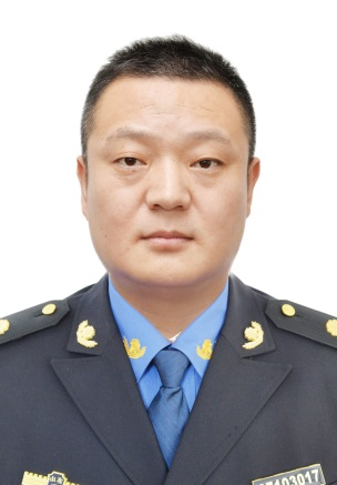 <!--信息标题-->