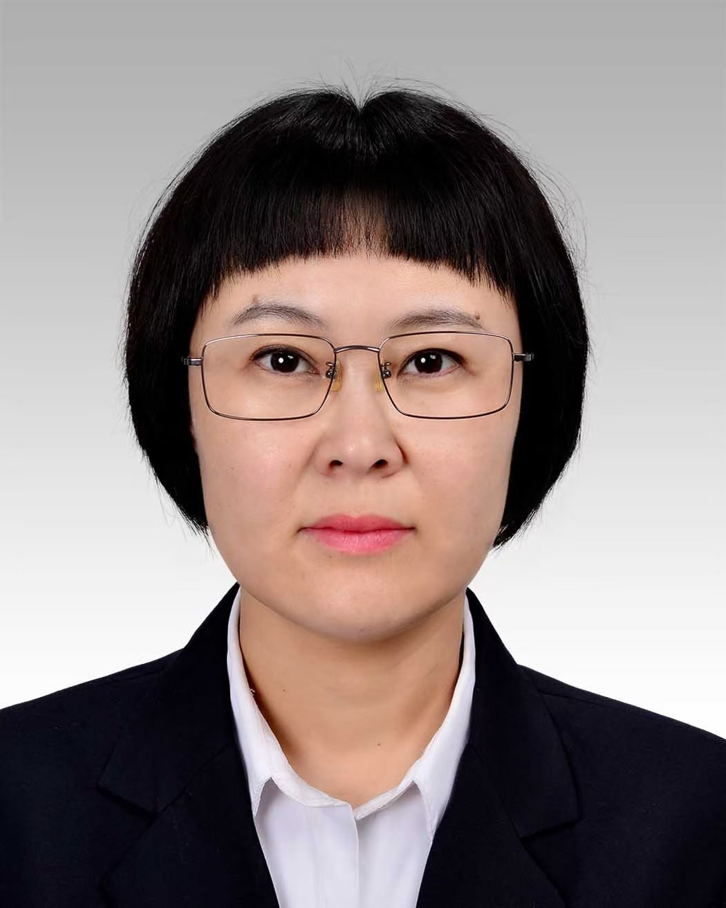 <!--信息标题-->
